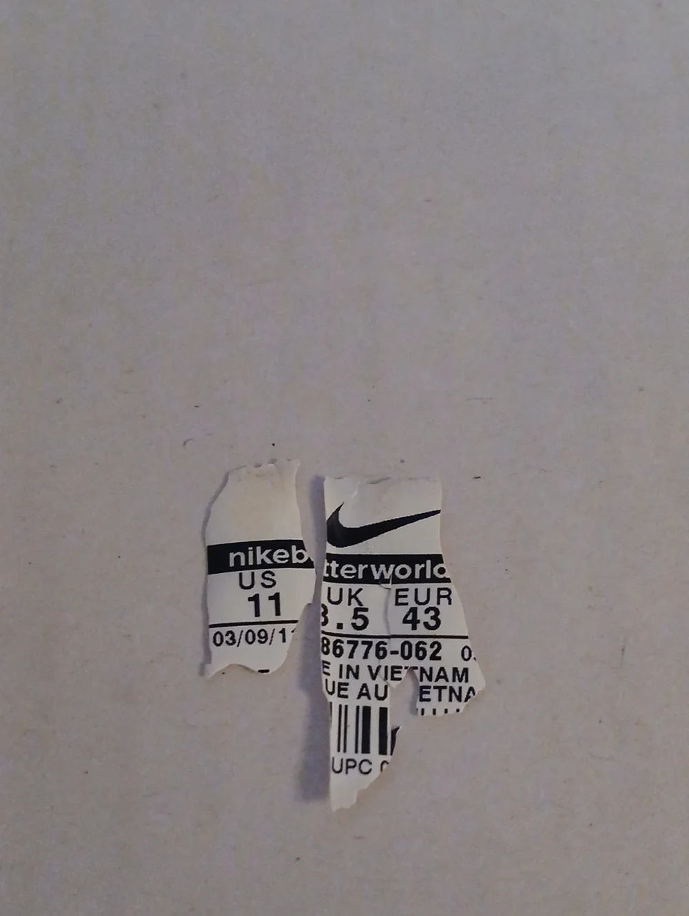 Nike Compete 2 Women’s Black, Gray & Red Athletic Running Shoes